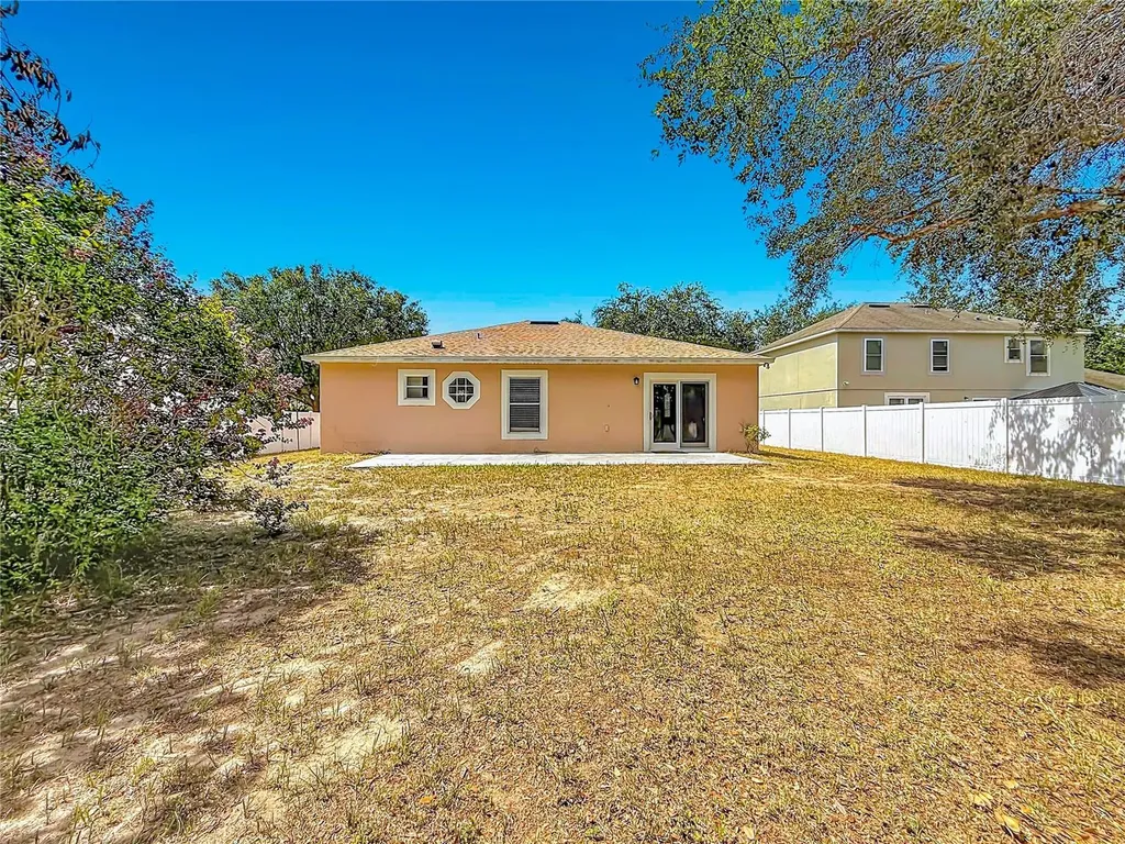 31806 Parkdale Drive Leesburg FL 34748