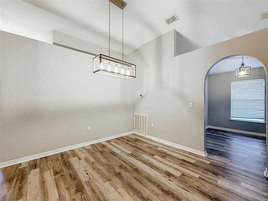 31806 Parkdale Drive Leesburg FL 34748
