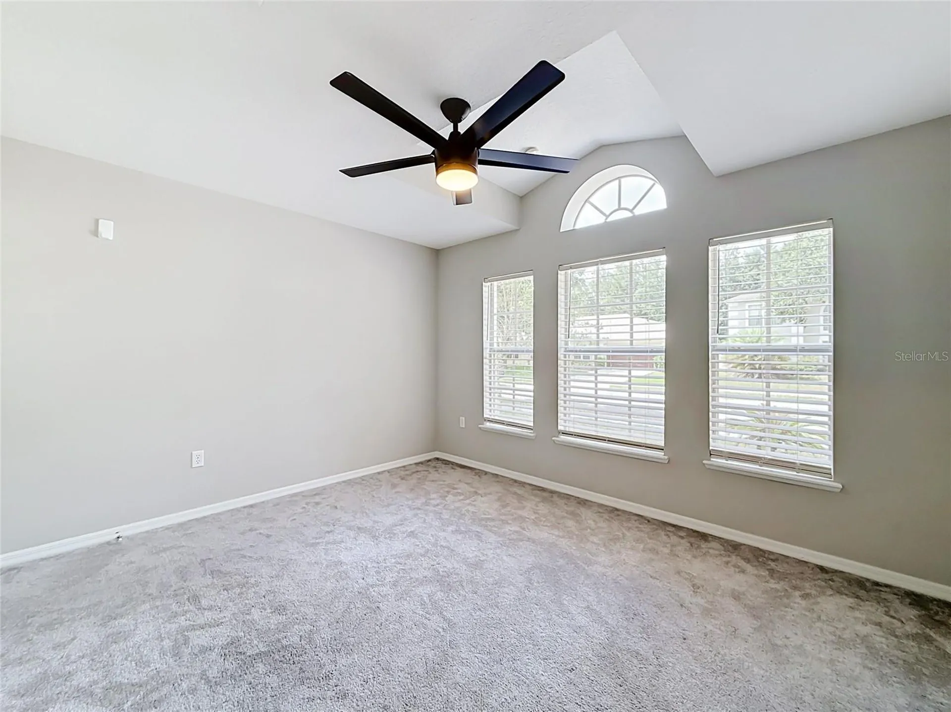 31806 Parkdale Drive Leesburg FL 34748