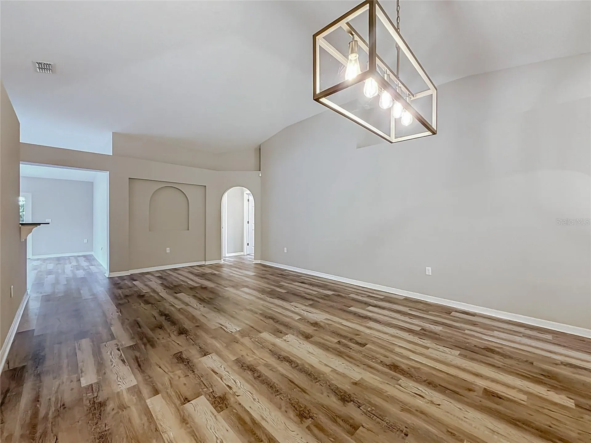 31806 Parkdale Drive Leesburg FL 34748