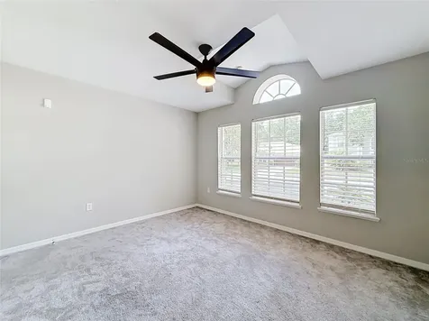 31806 Parkdale Drive Leesburg FL 34748