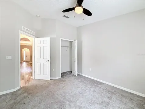 31806 Parkdale Drive Leesburg FL 34748