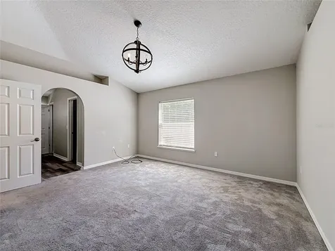 31806 Parkdale Drive Leesburg FL 34748