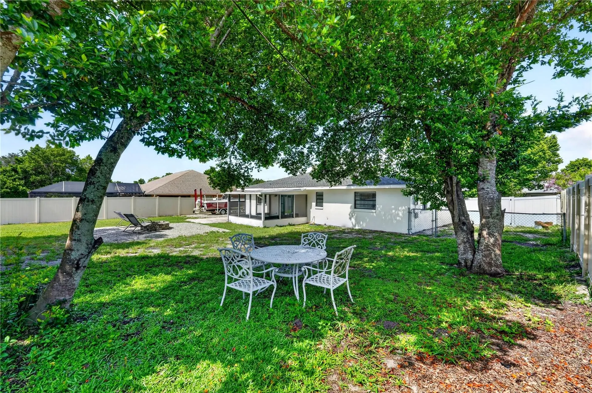 1885 Fayetteville Avenue Deltona FL 32725