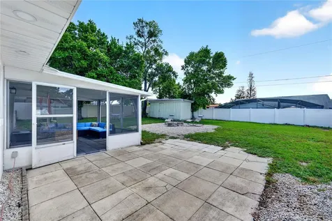 1885 Fayetteville Avenue Deltona FL 32725