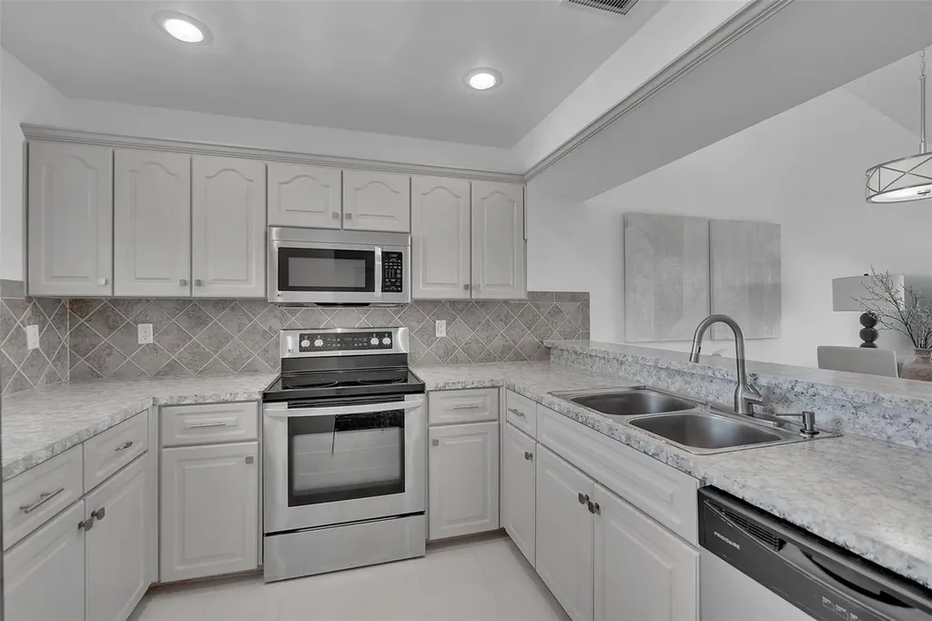 1142 Bird Bay Way Venice FL 34285