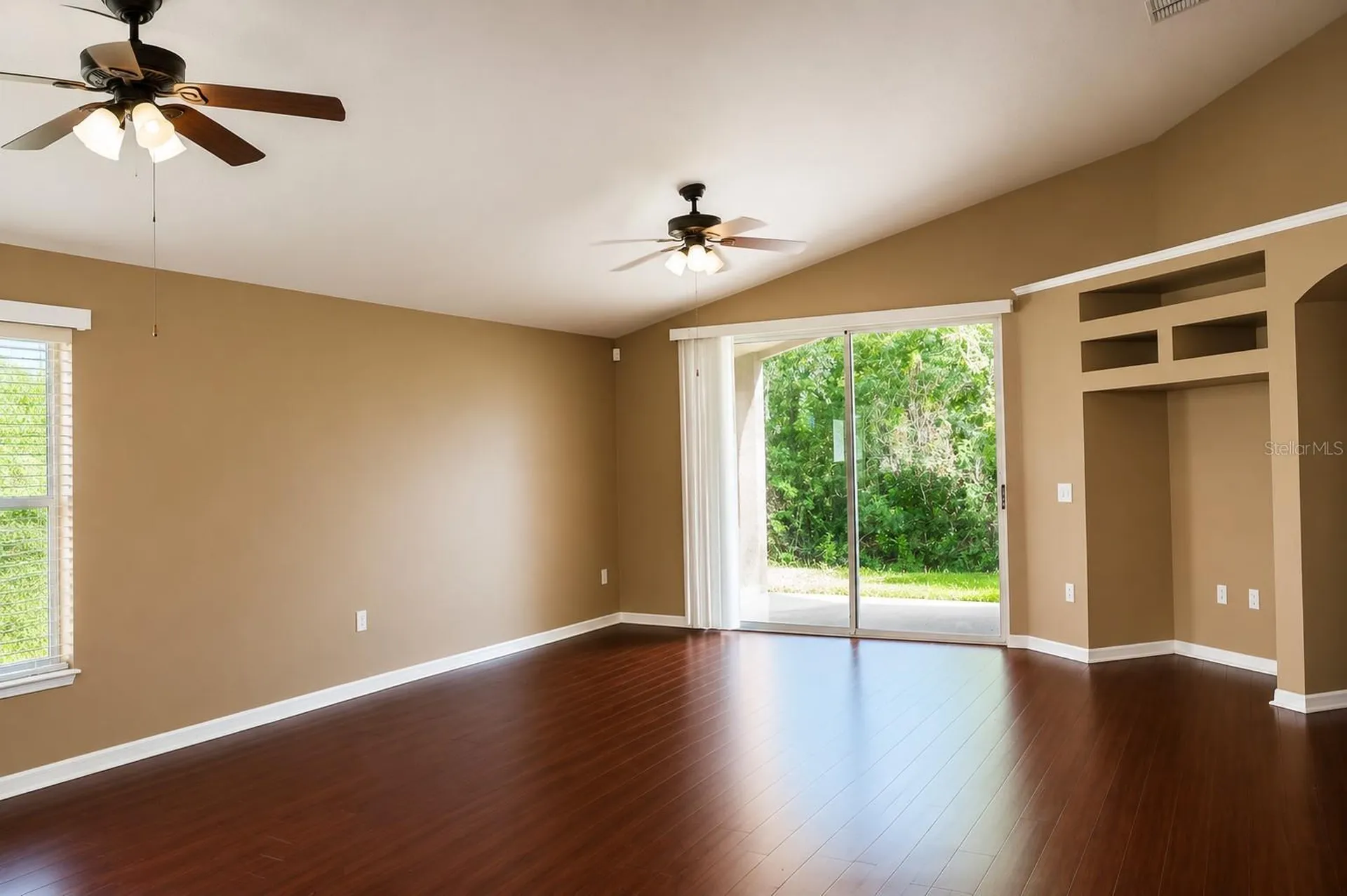 145 Thornbury Drive Kissimmee FL 34744