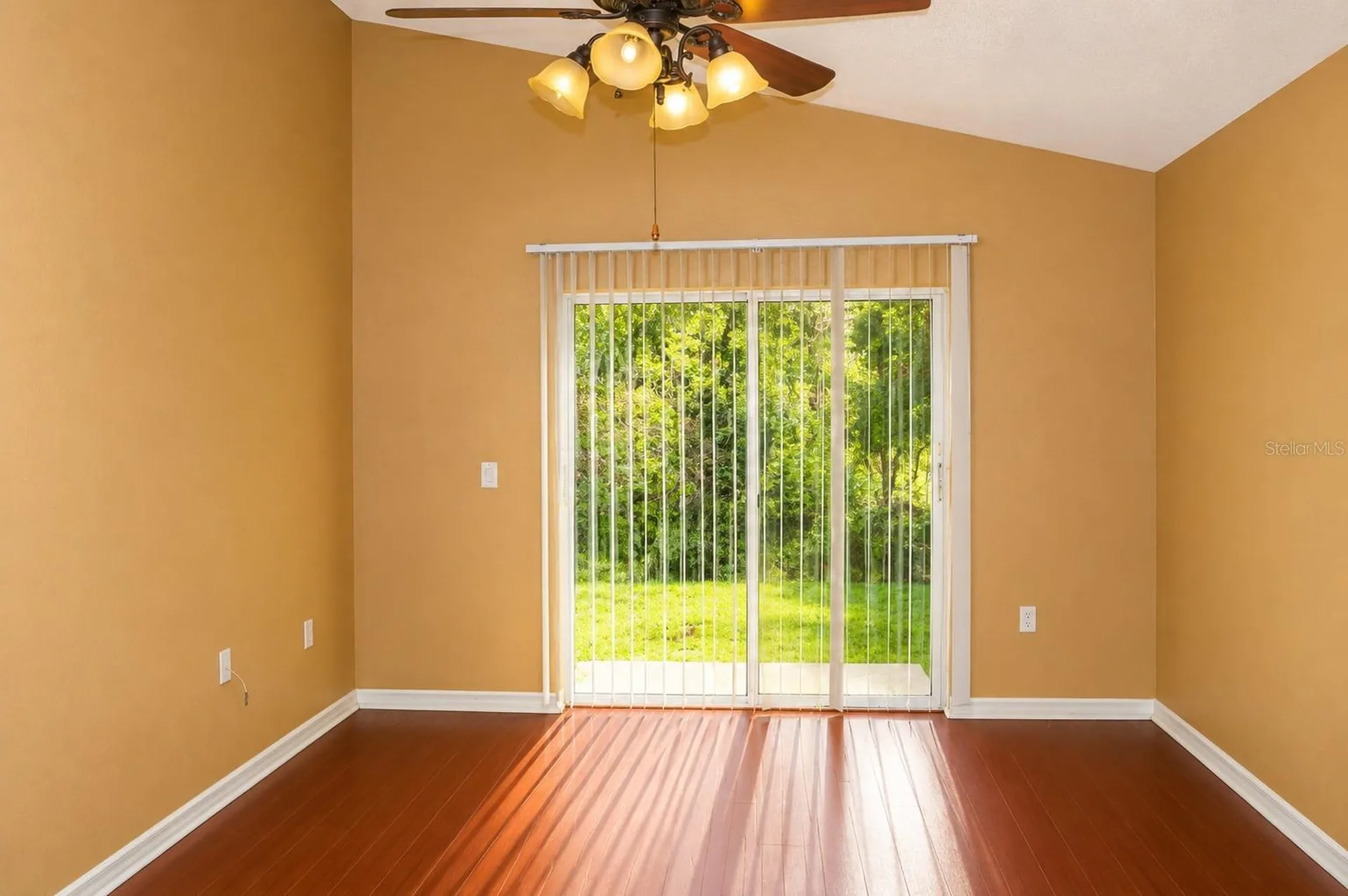 145 Thornbury Drive Kissimmee FL 34744