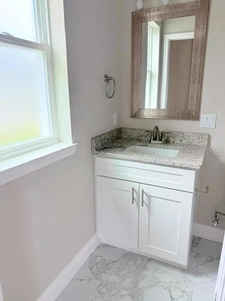 29 Slumber Path Palm Coast FL 32164