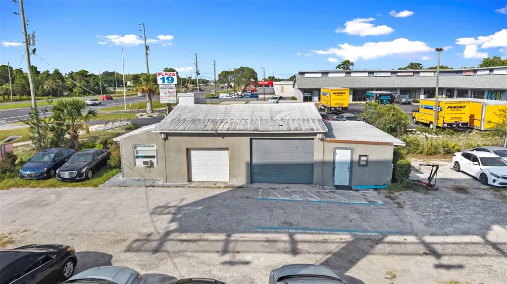 15217 Us Highway 19 Hudson FL 34667