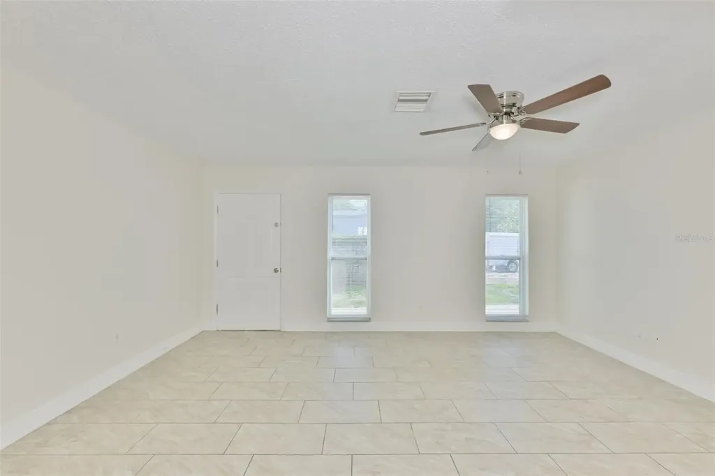 15616 Avalon Avenue Clearwater FL 33760