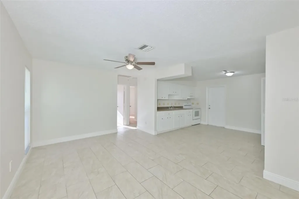 15616 Avalon Avenue Clearwater FL 33760
