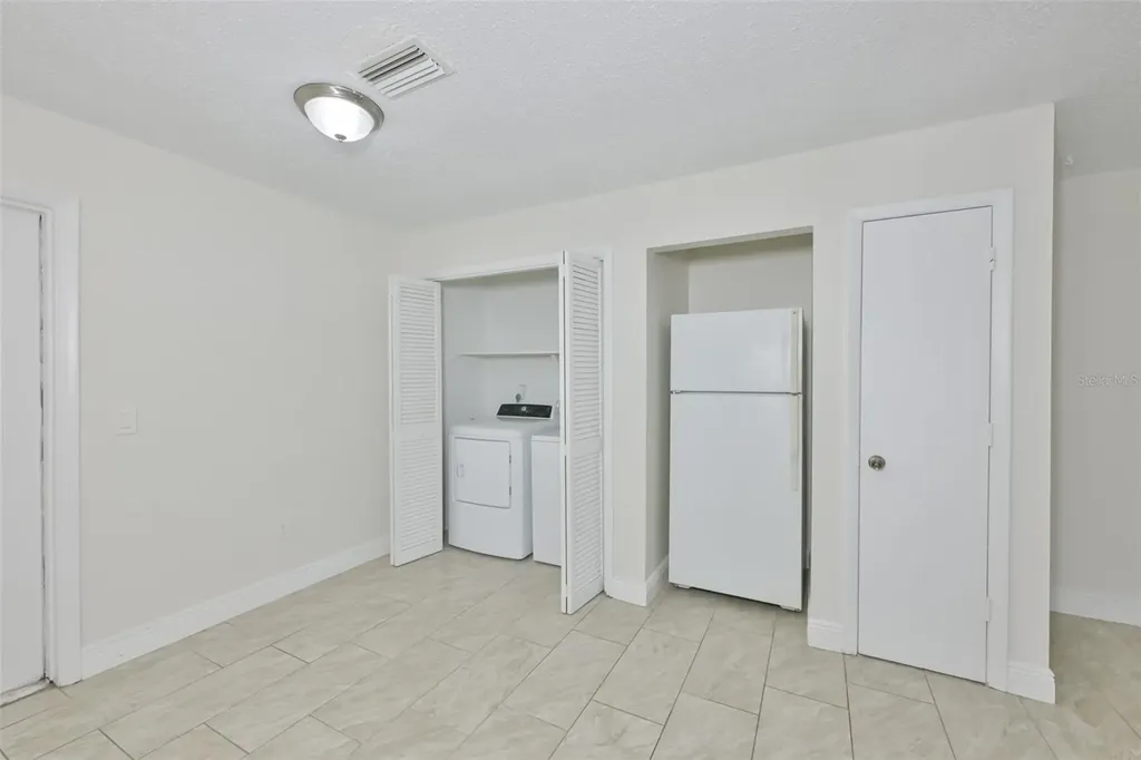 15616 Avalon Avenue Clearwater FL 33760