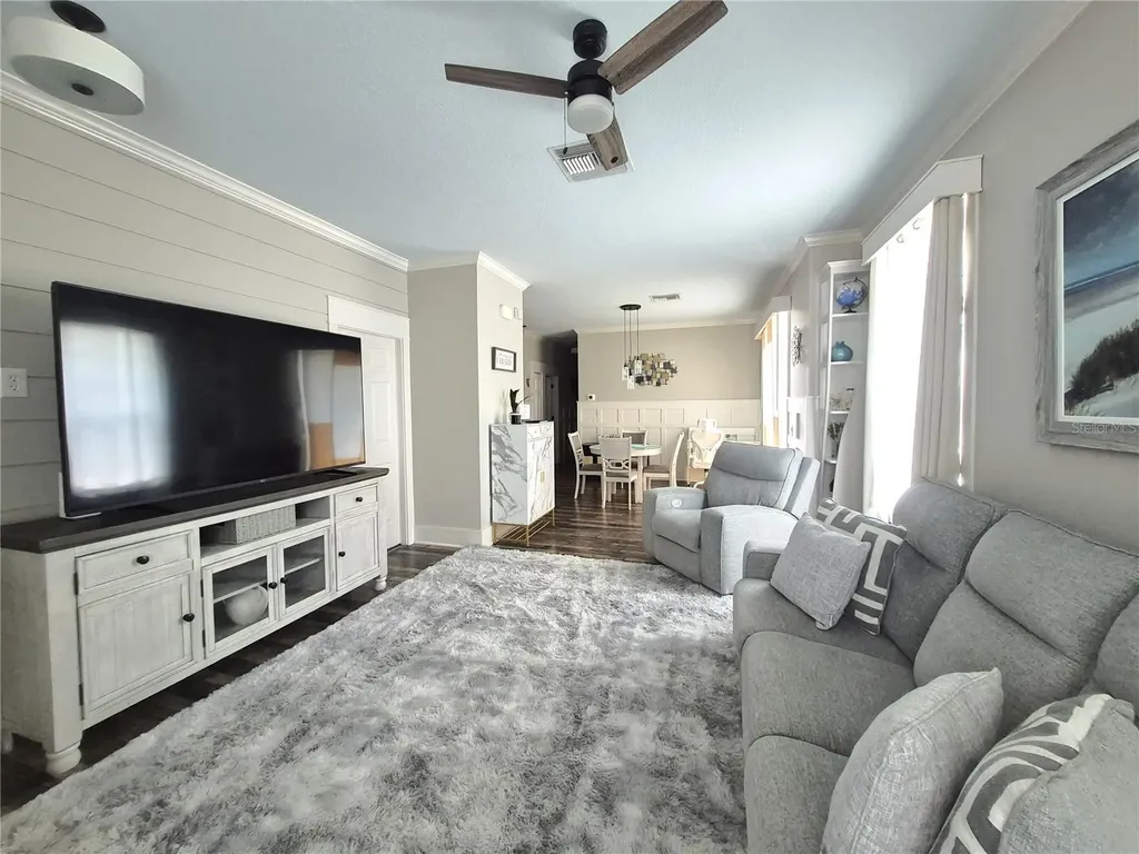 1051 Camp Avenue Mount Dora FL 32757