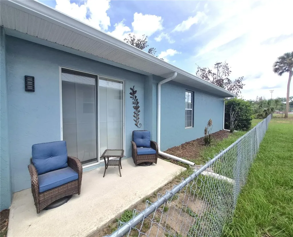 1051 Camp Avenue Mount Dora FL 32757