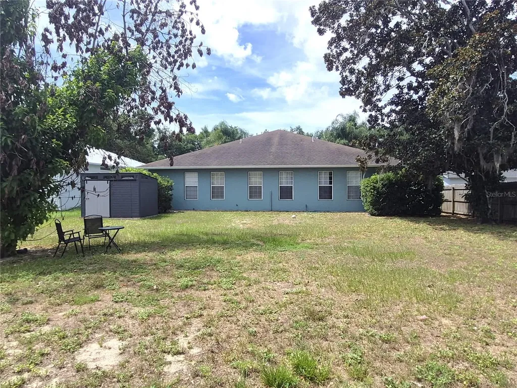 1051 Camp Avenue Mount Dora FL 32757