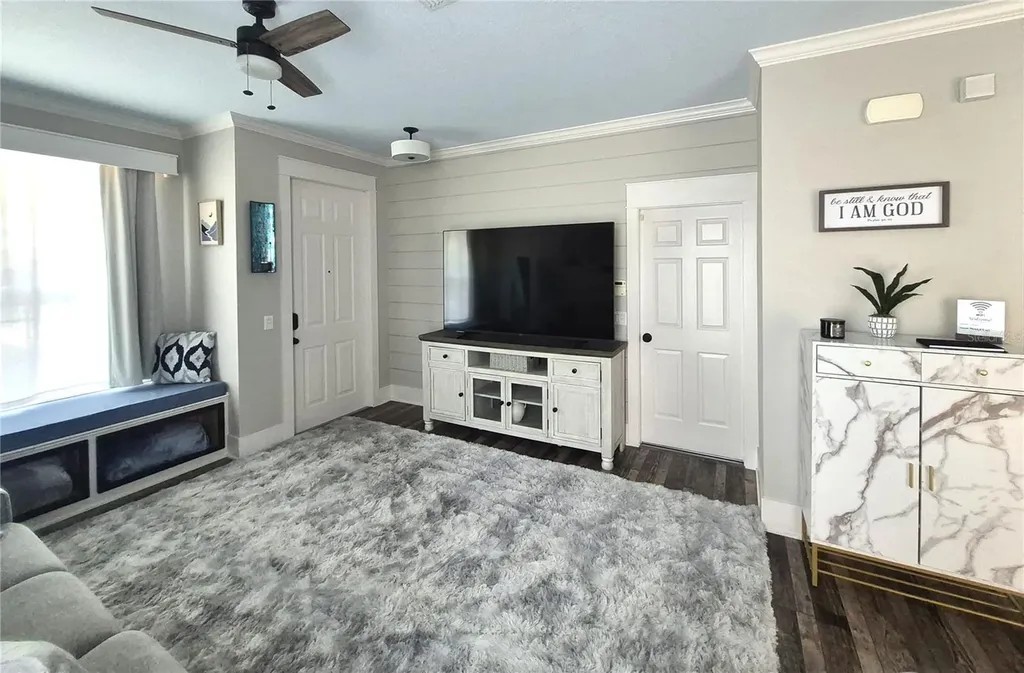 1051 Camp Avenue Mount Dora FL 32757