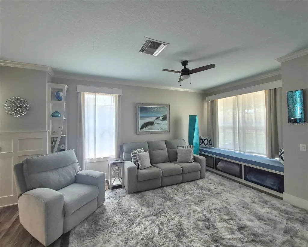 1051 Camp Avenue Mount Dora FL 32757