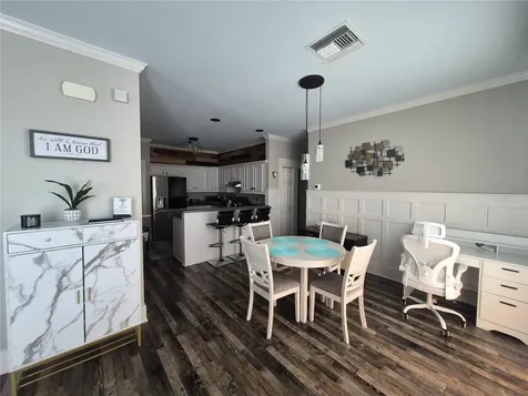 1051 Camp Avenue Mount Dora FL 32757