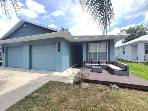 1051 Camp Avenue Mount Dora FL 32757