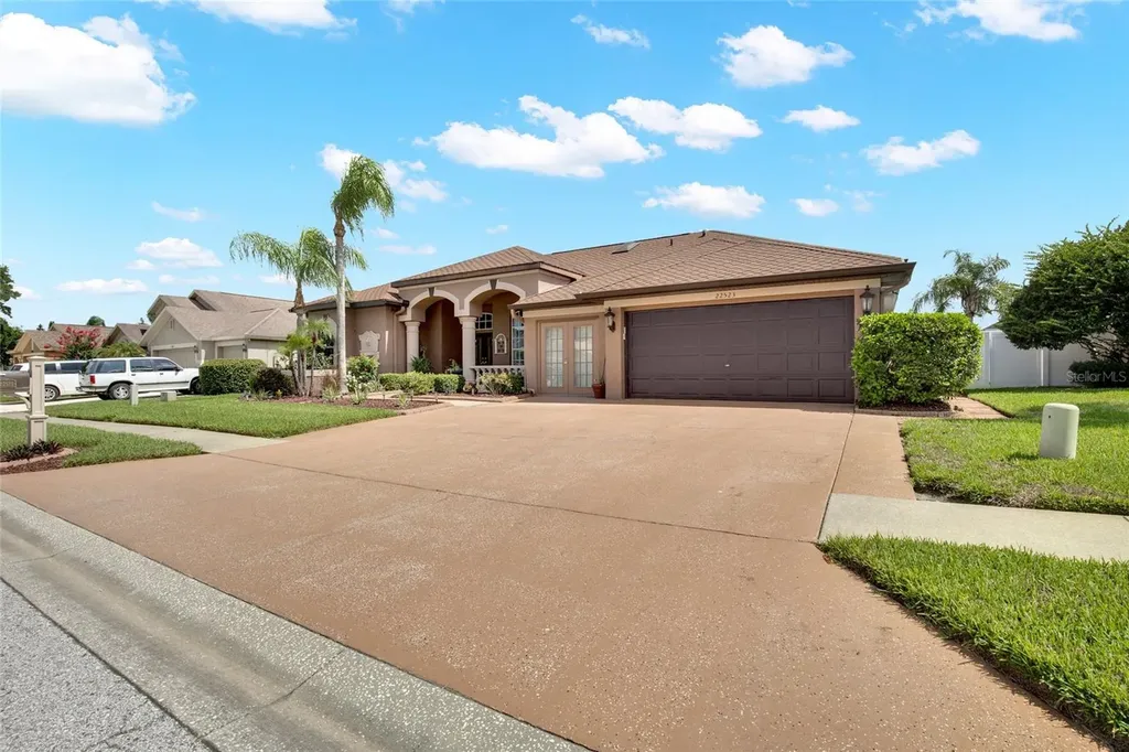 22523 Willow Lakes Drive Lutz FL 33549