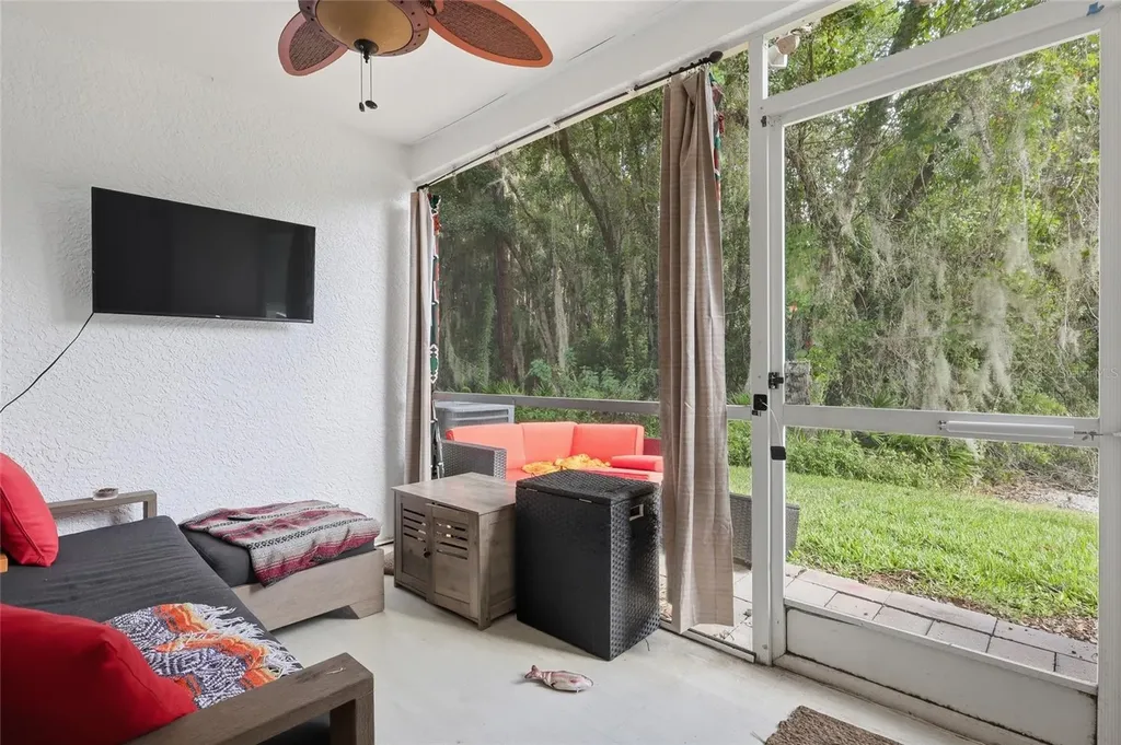 30029 Granda Hills Court Wesley Chapel FL 33543