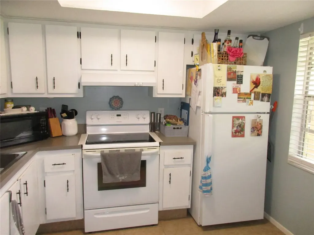 2465 Northside Drive Clearwater FL 33761