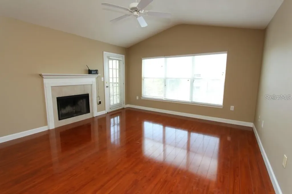 18517 Bridle Club Drive Tampa FL 33647