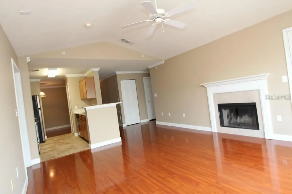 18517 Bridle Club Drive Tampa FL 33647