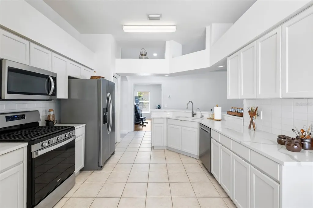 19619 Bergenfeld Drive Land O Lakes FL 34638