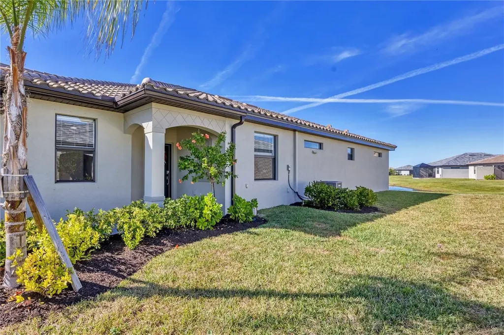 15733 Sunny Day Drive Bradenton FL 34211