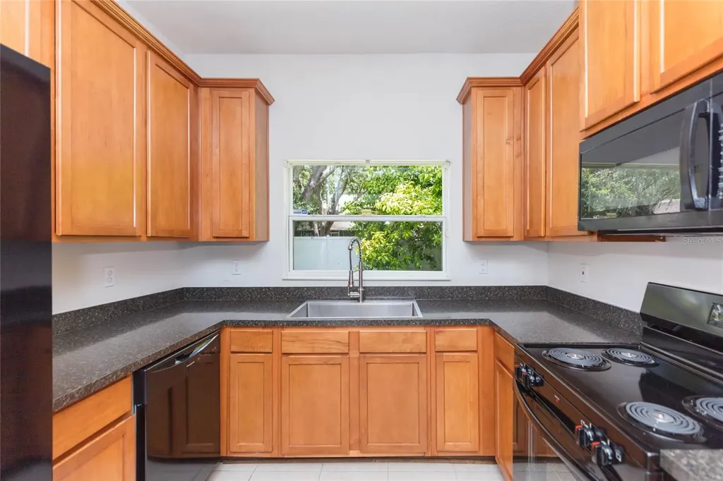 4473 Amberly Oaks Court Tampa FL 33614