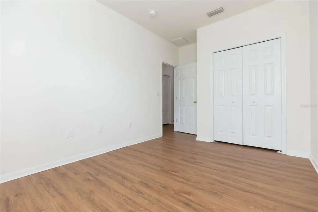 4473 Amberly Oaks Court Tampa FL 33614
