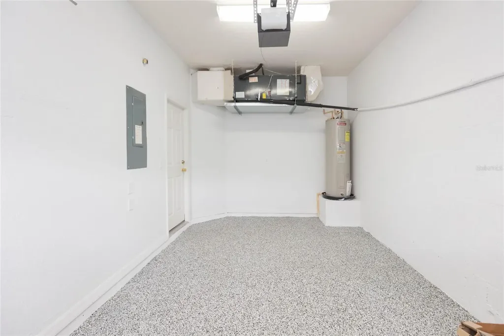 4473 Amberly Oaks Court Tampa FL 33614
