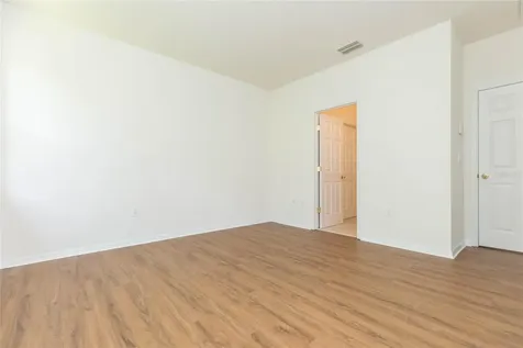 4473 Amberly Oaks Court Tampa FL 33614