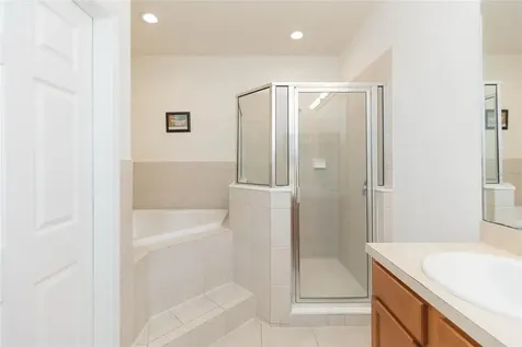 4473 Amberly Oaks Court Tampa FL 33614
