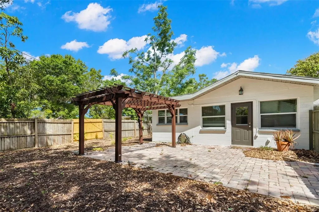 1431 57th Street S Gulfport FL 33707