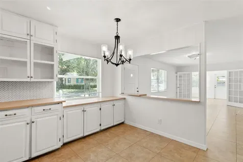 1431 57th Street S Gulfport FL 33707