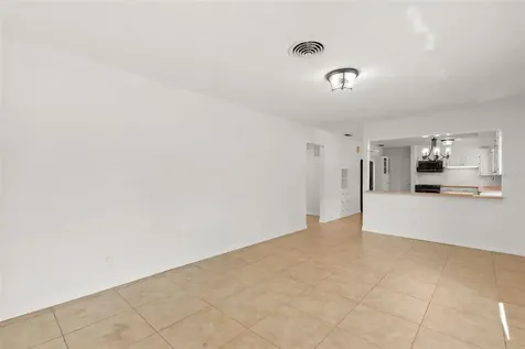 1431 57th Street S Gulfport FL 33707
