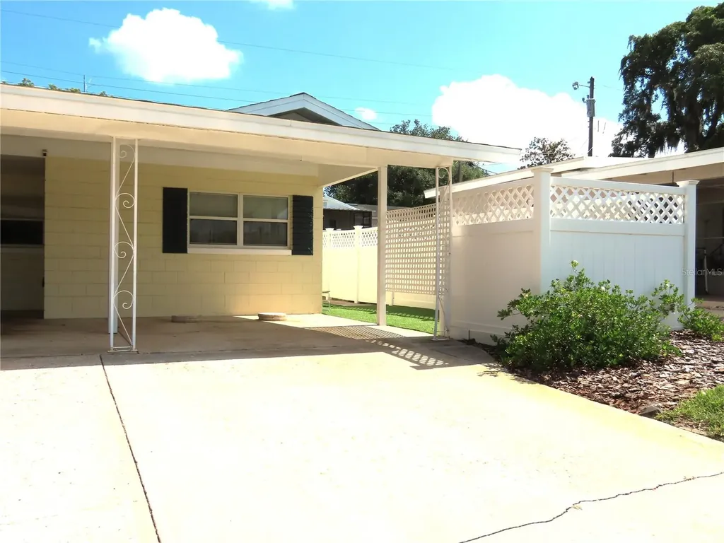 787 N Waterview Drive Clermont FL 34711
