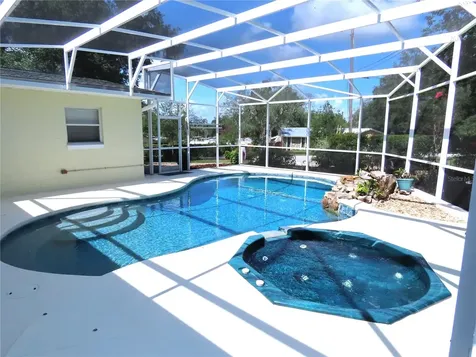 787 N Waterview Drive Clermont FL 34711