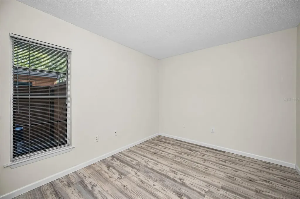 2205 Lennox Road E Palm Harbor FL 34683