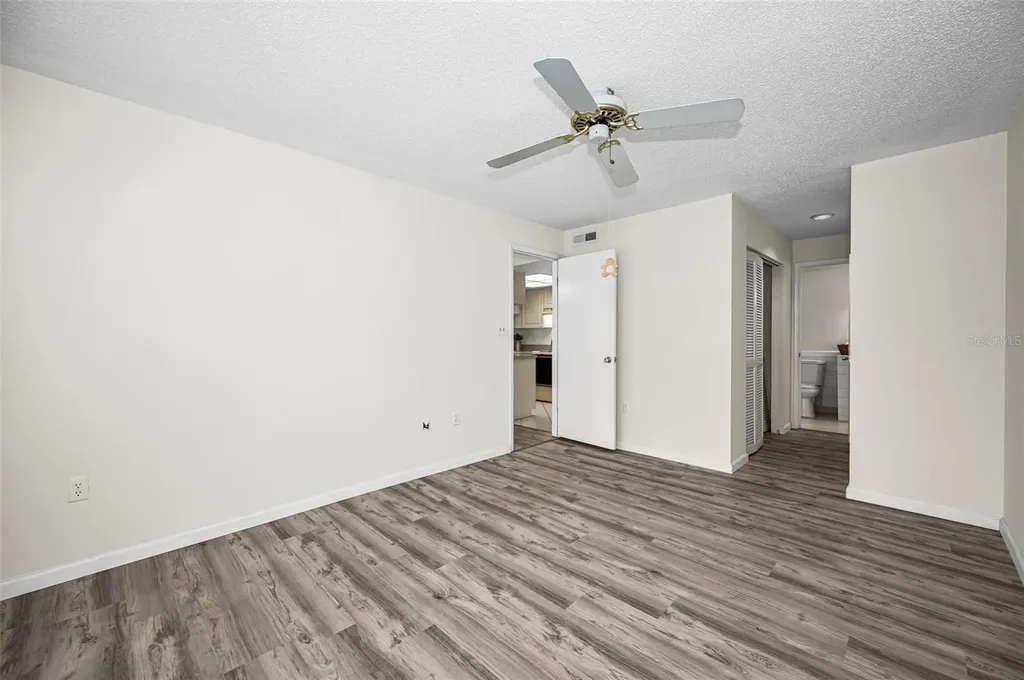 2205 Lennox Road E Palm Harbor FL 34683