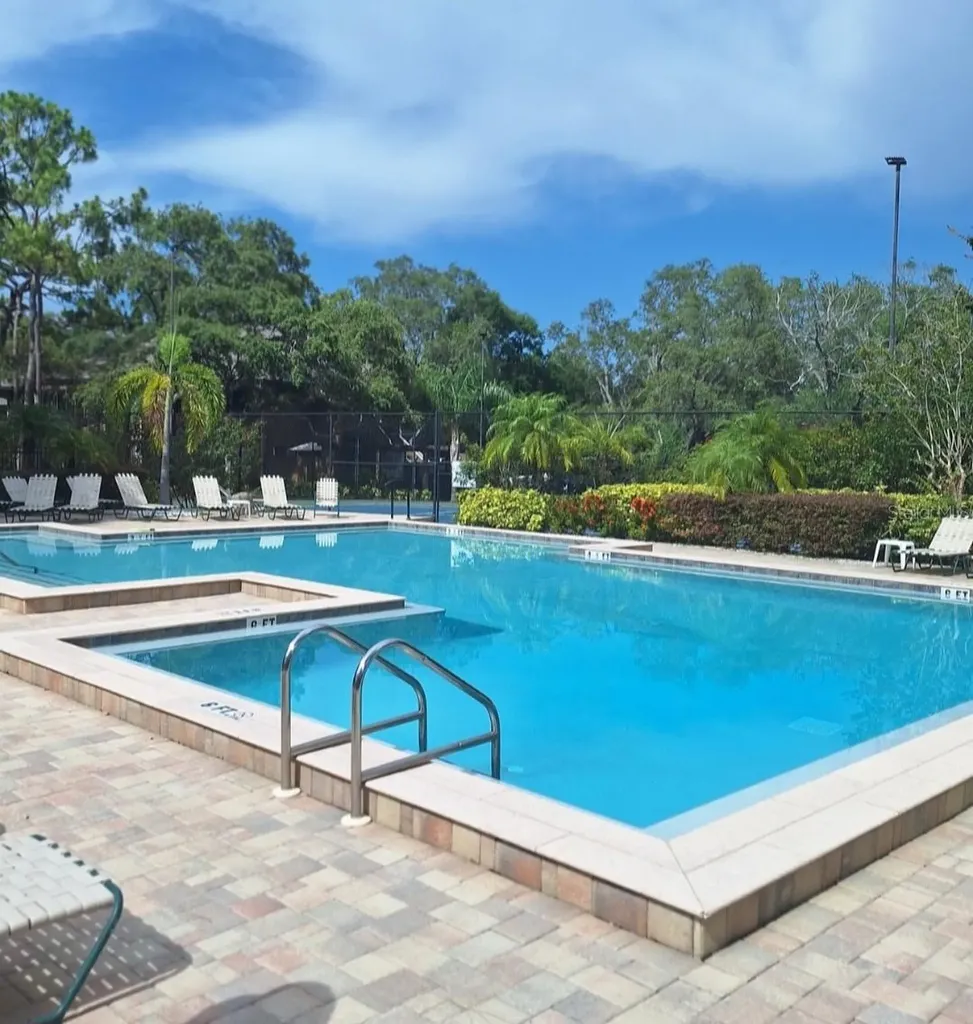 2205 Lennox Road E Palm Harbor FL 34683