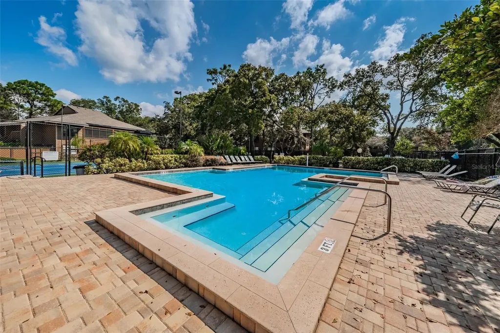 2205 Lennox Road E Palm Harbor FL 34683