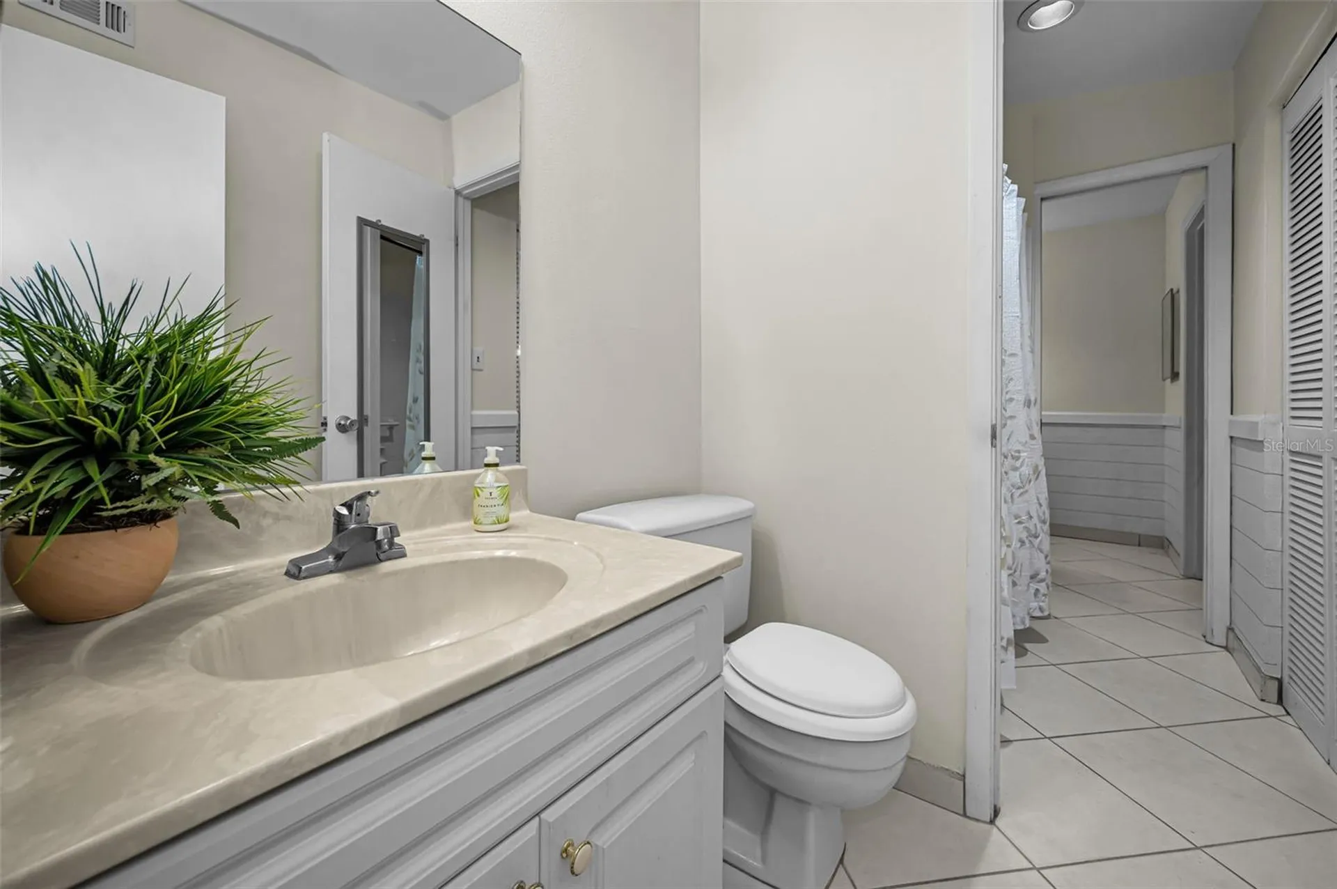 2205 Lennox Road E Palm Harbor FL 34683