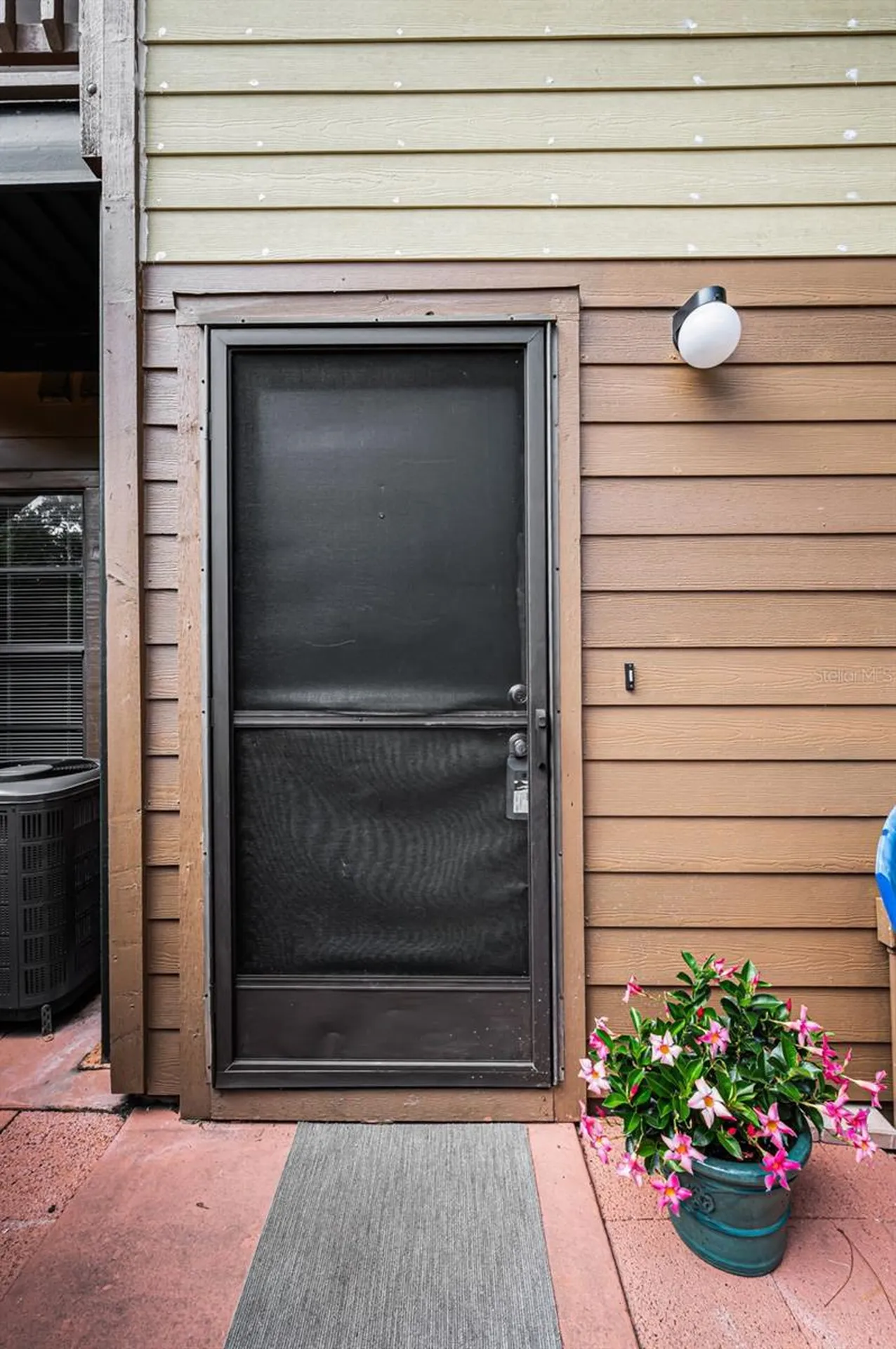 2205 Lennox Road E Palm Harbor FL 34683