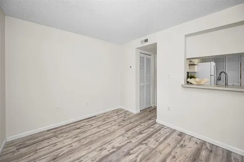 2205 Lennox Road E Palm Harbor FL 34683