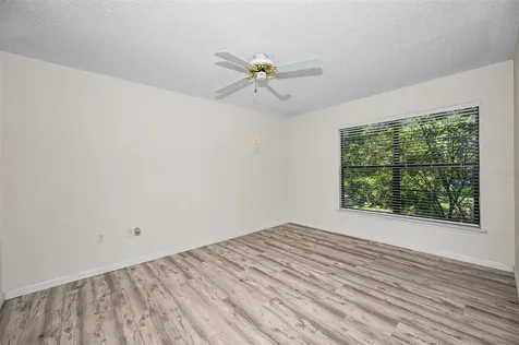 2205 Lennox Road E Palm Harbor FL 34683