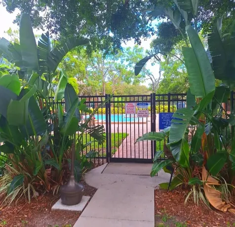 2205 Lennox Road E Palm Harbor FL 34683